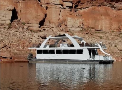 2015 Destination Yachts 65X16 Houseboat